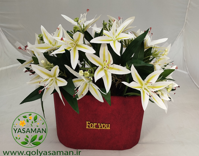باکس گل مخصوص هدیه مصنوعی تزئینی لیلیوم